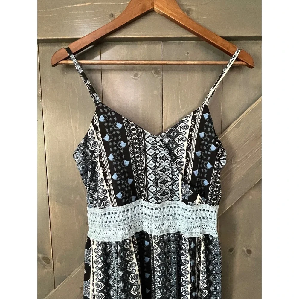 No Boundaries Blue Boho Geometric Print Jumpsuit Crochet Waist Large 11-13 Boho